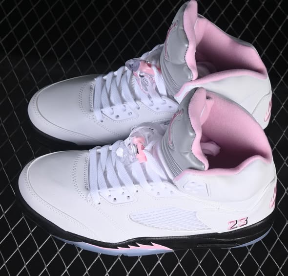 Nike Air Jordan 5 Retro
