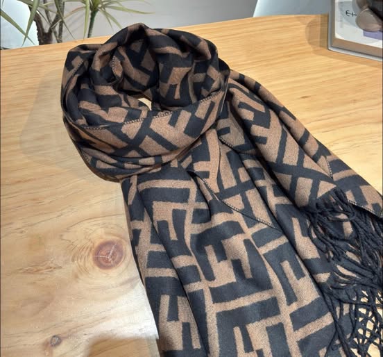 Fendi FF jacquard scarf