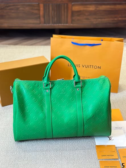 Louis Vuitton Keepall Bandouliere