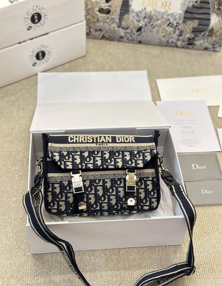 Christian Dior Diorcamp messenger bag