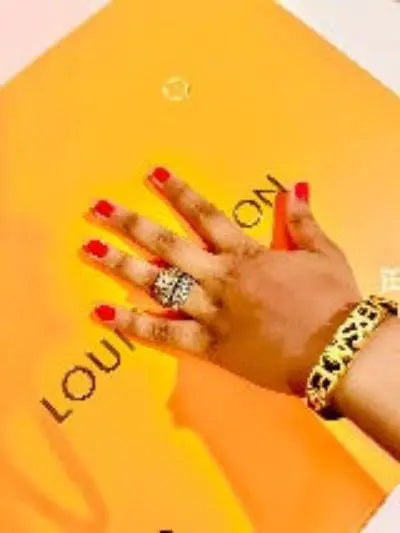 Lux Women Bracelet