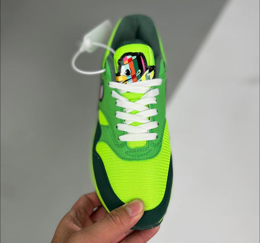 Nike Air Max 1 Oregon Ducks Green Sneakers