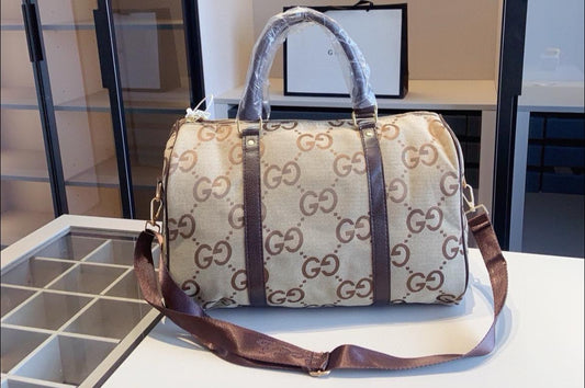 Gucci GG Supreme Canvas Duffle Bag